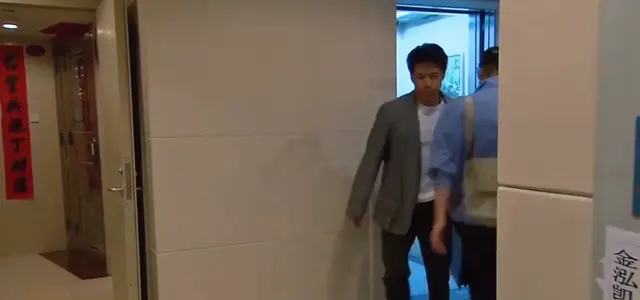 《暗夜与黎明》片段引爆社交平台观众因炸弹戏份追更全剧 相关图片 《暗夜与黎明》片段引爆社交平台观众因炸弹戏份追更全剧 相关图片