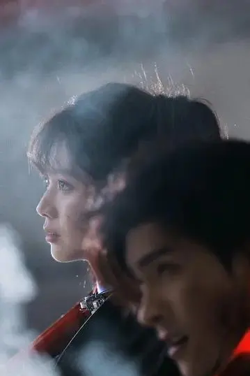 《Enemy》五一档爆火18亿播放，煎饼果仔与夏天妹妹凭民国殉国戏出圈 相关图片