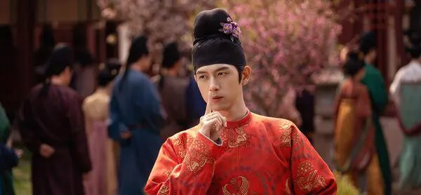 杨紫李现5年后再合体《国色芳华》树林幻影戏即兴落泪 相关图片